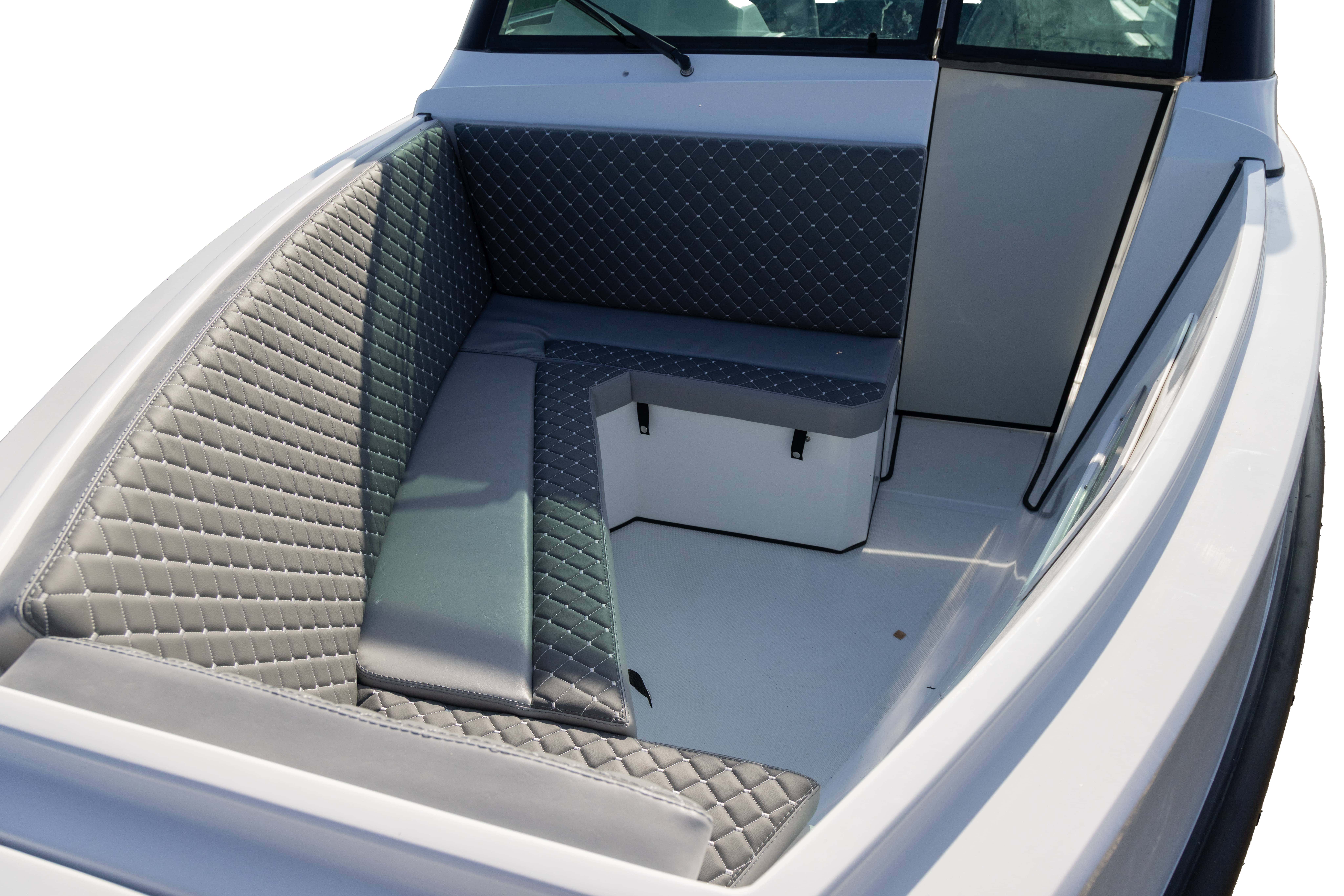 Corsar 620 Bowrider - interior and details