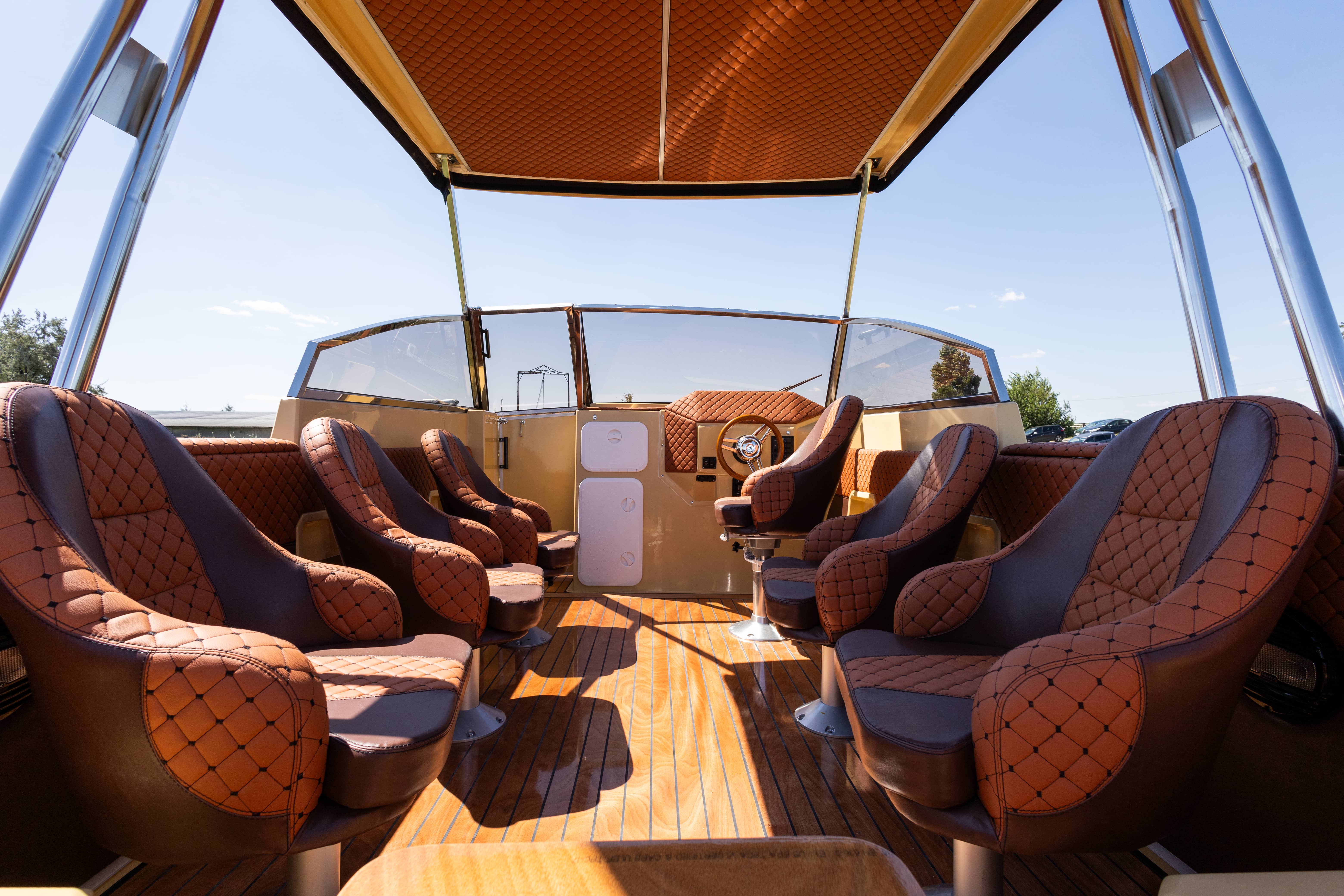 Corsar 900 Delta - Exterior view